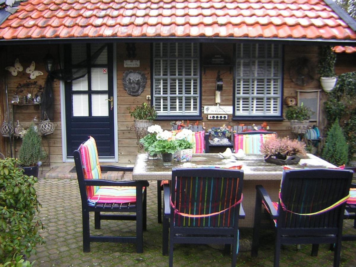 Prive Tuinhuis B&B Elly Sint Pancras Exteriér fotografie