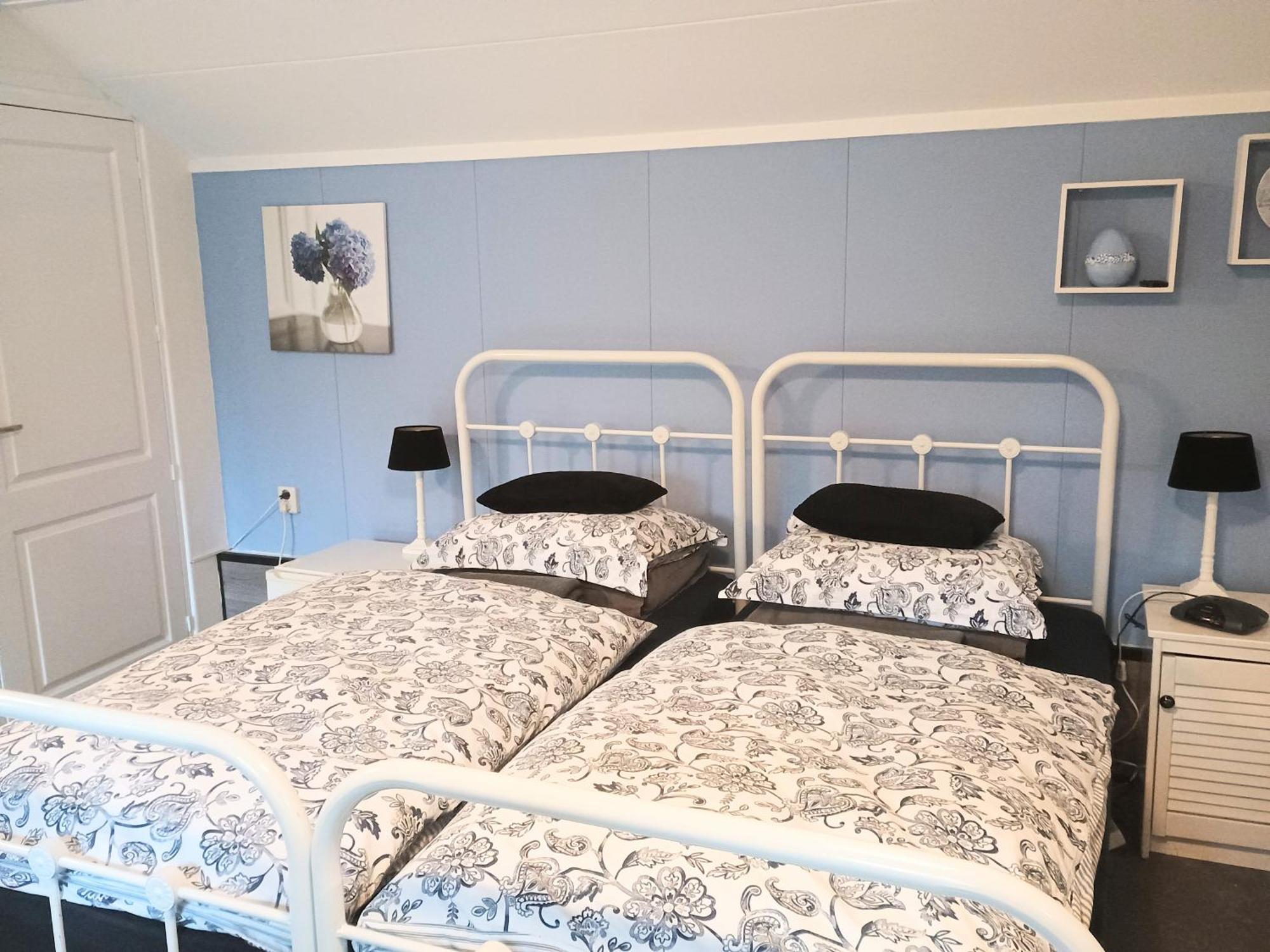 Prive Tuinhuis B&B Elly Sint Pancras Exteriér fotografie